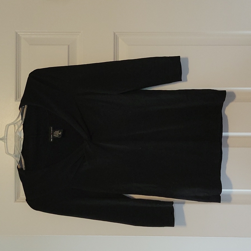 NY&Co twist front black sweater